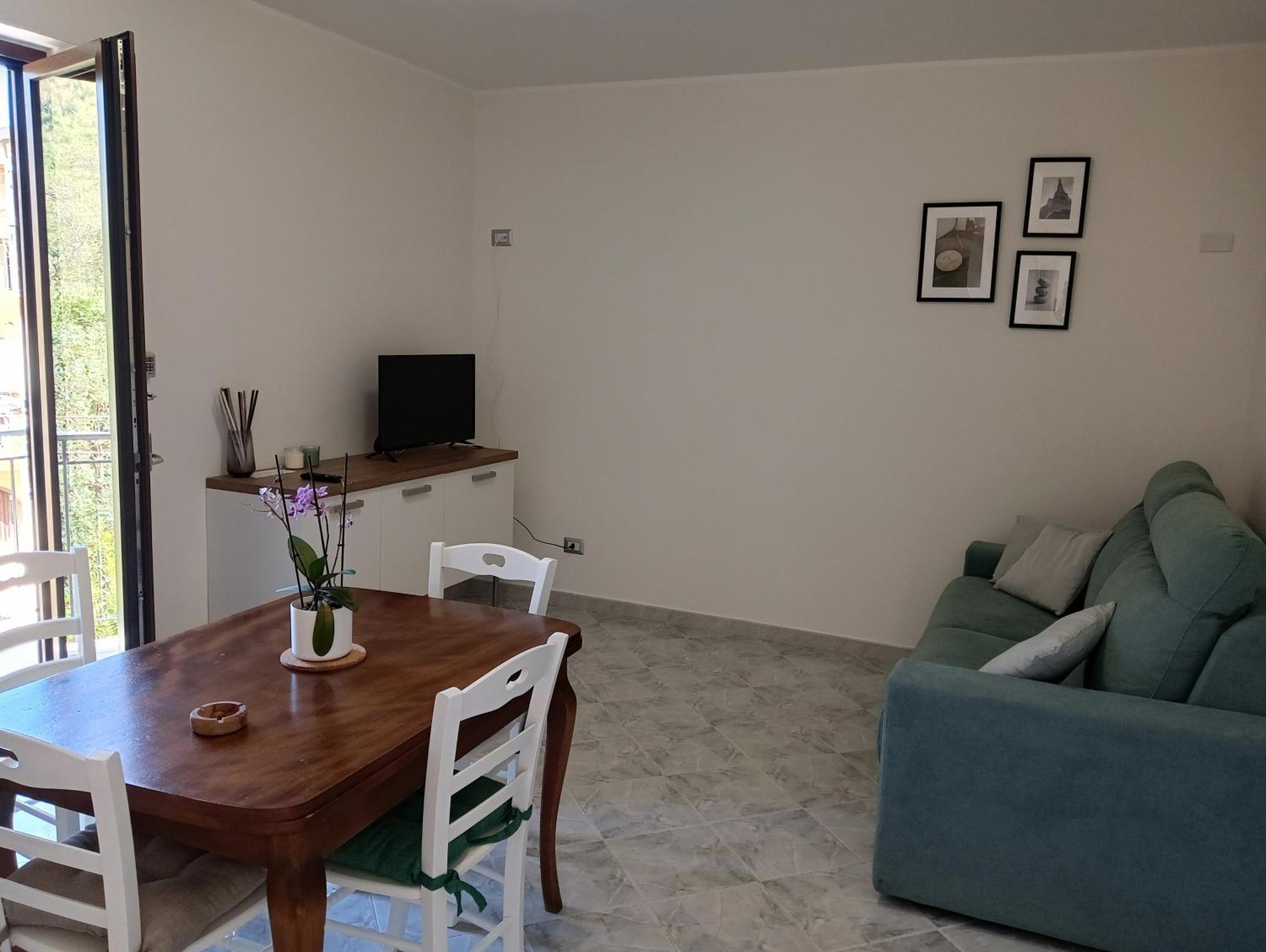 Lux Domus Apartment Montoro Inferiore Bagian luar foto