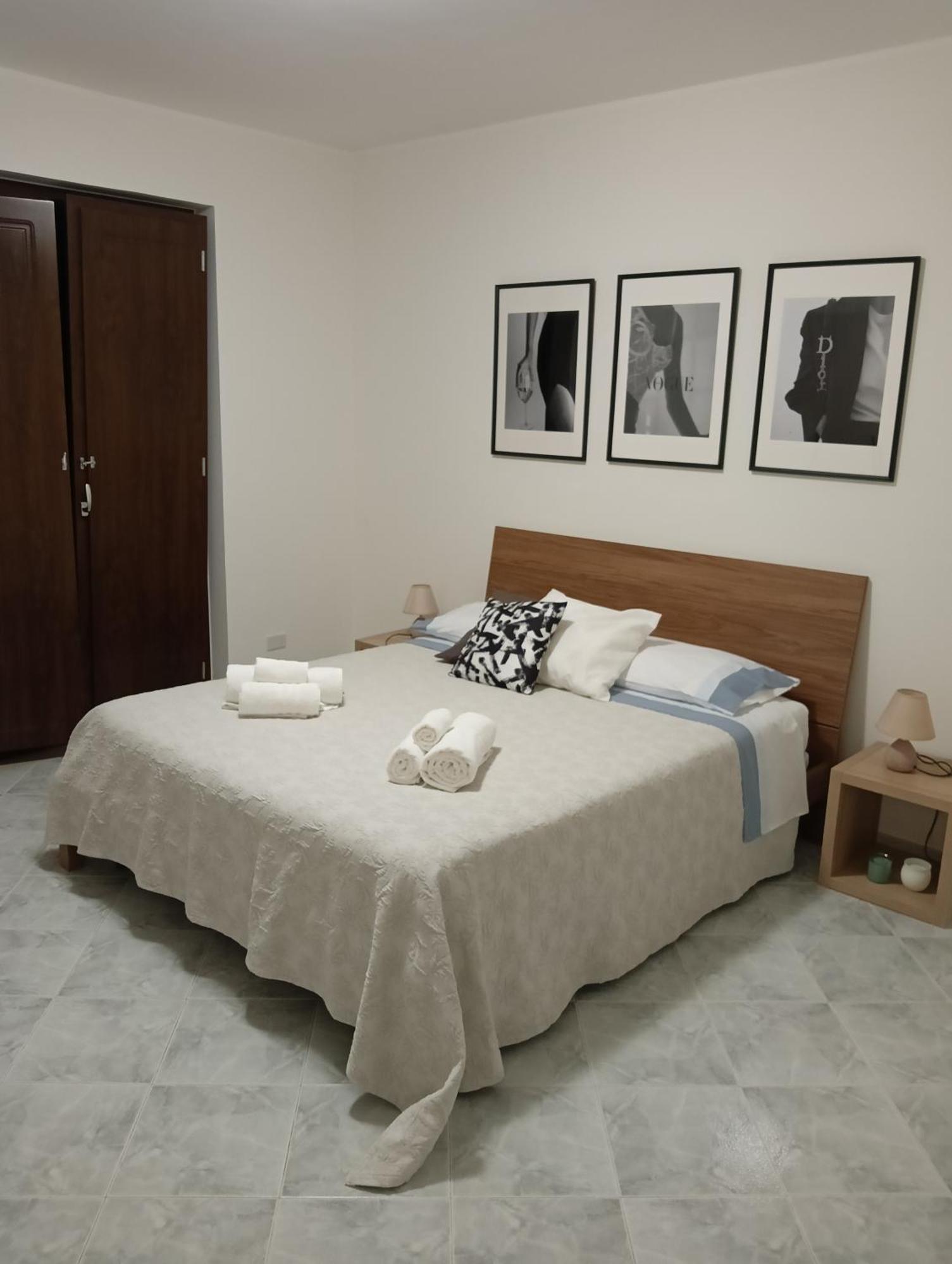 Lux Domus Apartment Montoro Inferiore Bagian luar foto